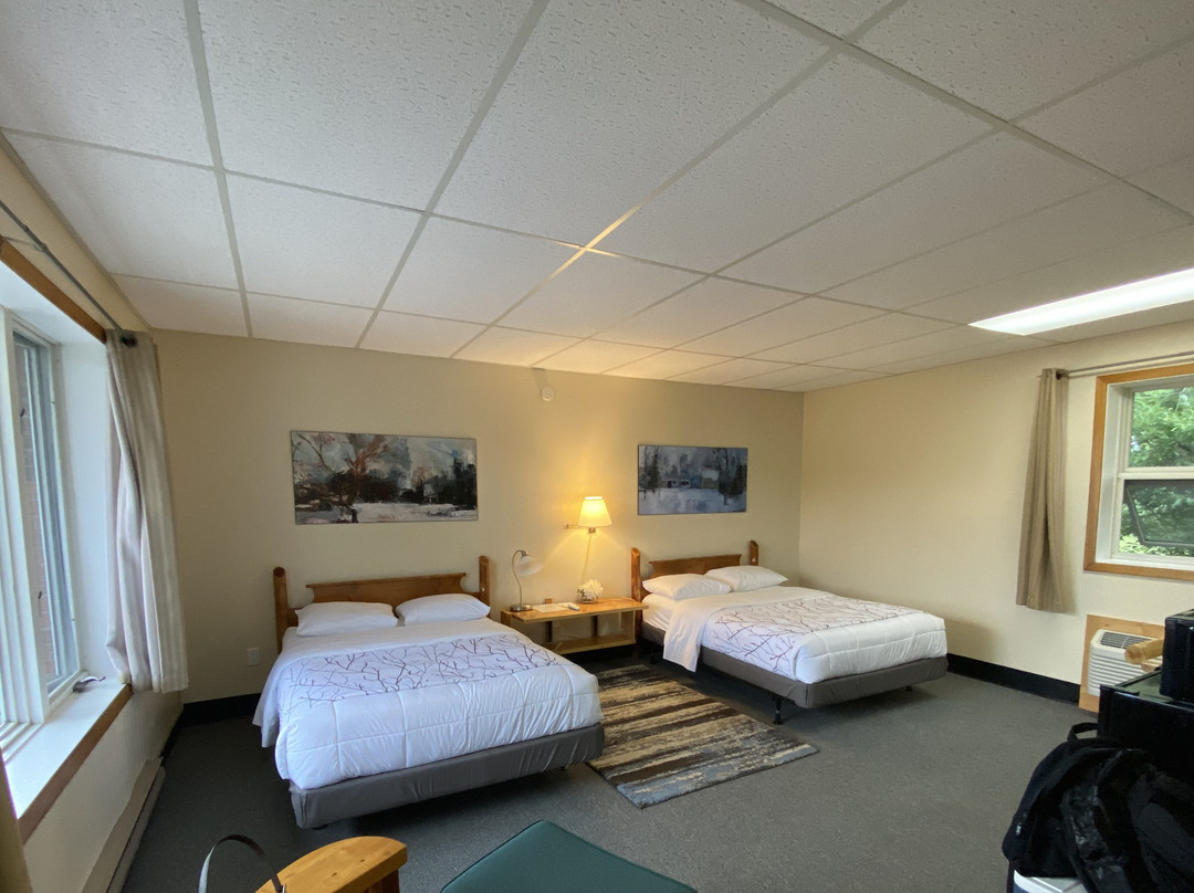 Wayside Motel Manitoulin主图