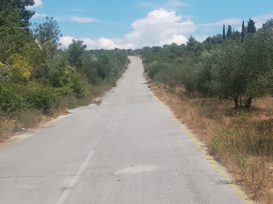 Peak and Paddle Croatia-Zlarin Island必去景点