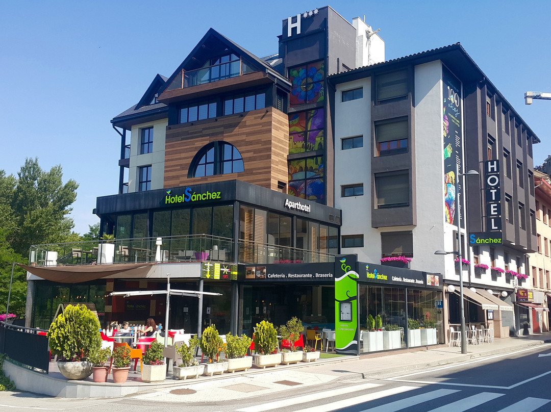 桑切兹酒店主图
