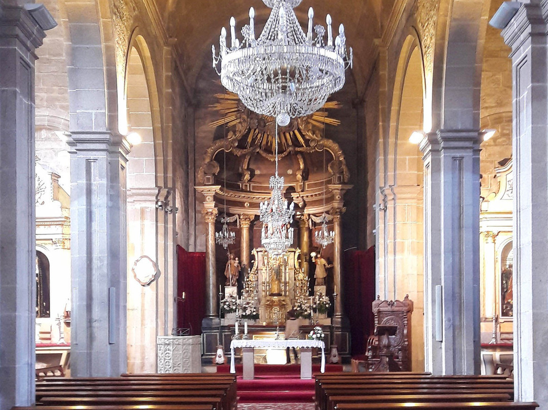 Iglesia de Santiago景点图片