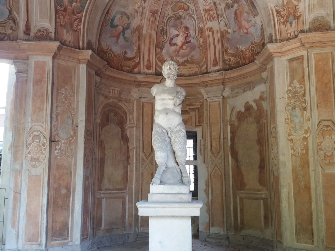 Tempietto del Fauno di Palazzo Arese Borromeo景点图片