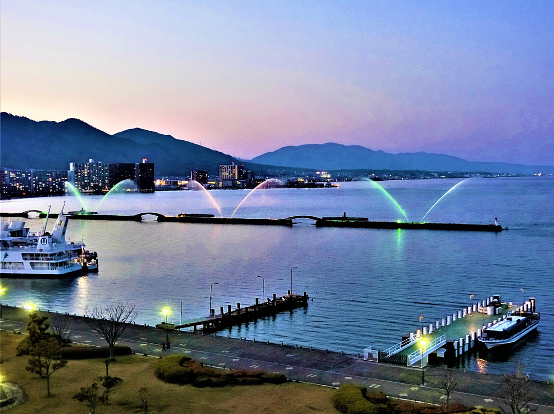 Biwakohana Fountain-大津市必去景点
