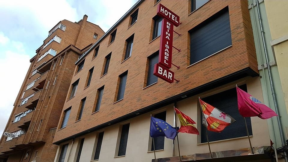 Hotel Reina Isabel主图