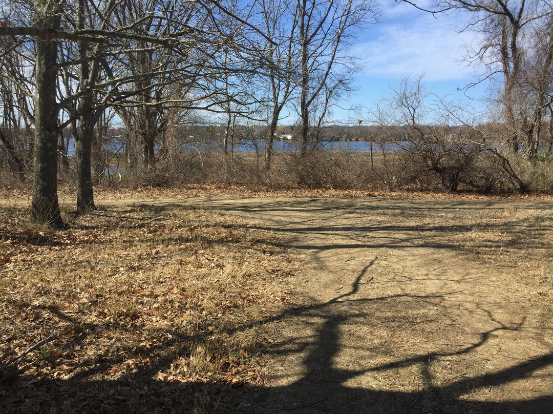 Doug Rayner Wildlife Refuge-Barrington必去景点