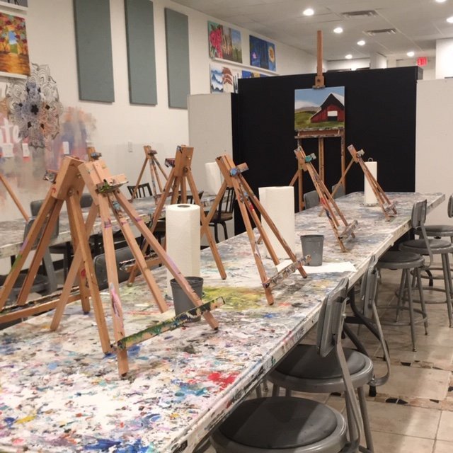 Art Class & Wine Glass-North Houston必去景点