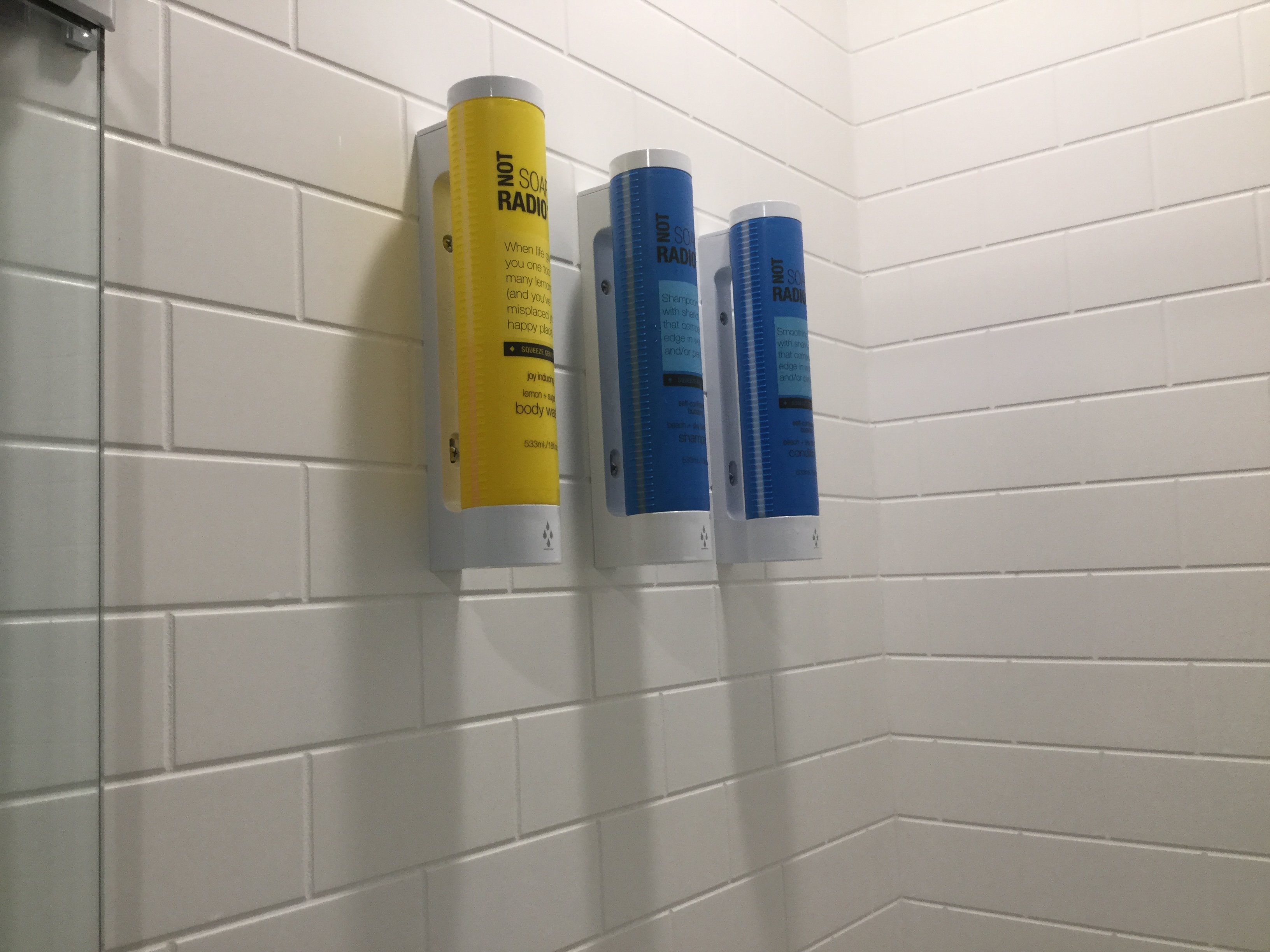Tru by Hilton Grand Rapids Airport-浴室