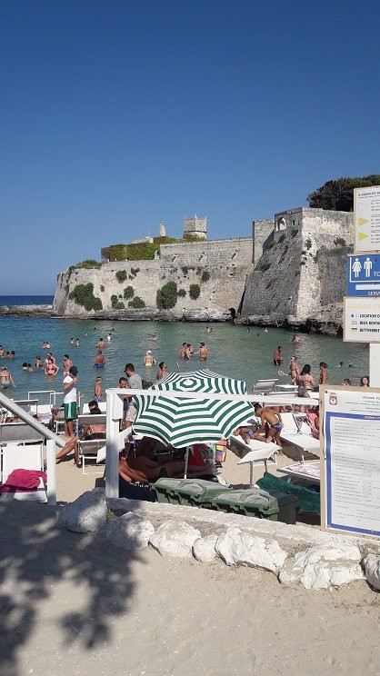 Porto Ghiacciolo Beach-莫诺波利必去景点