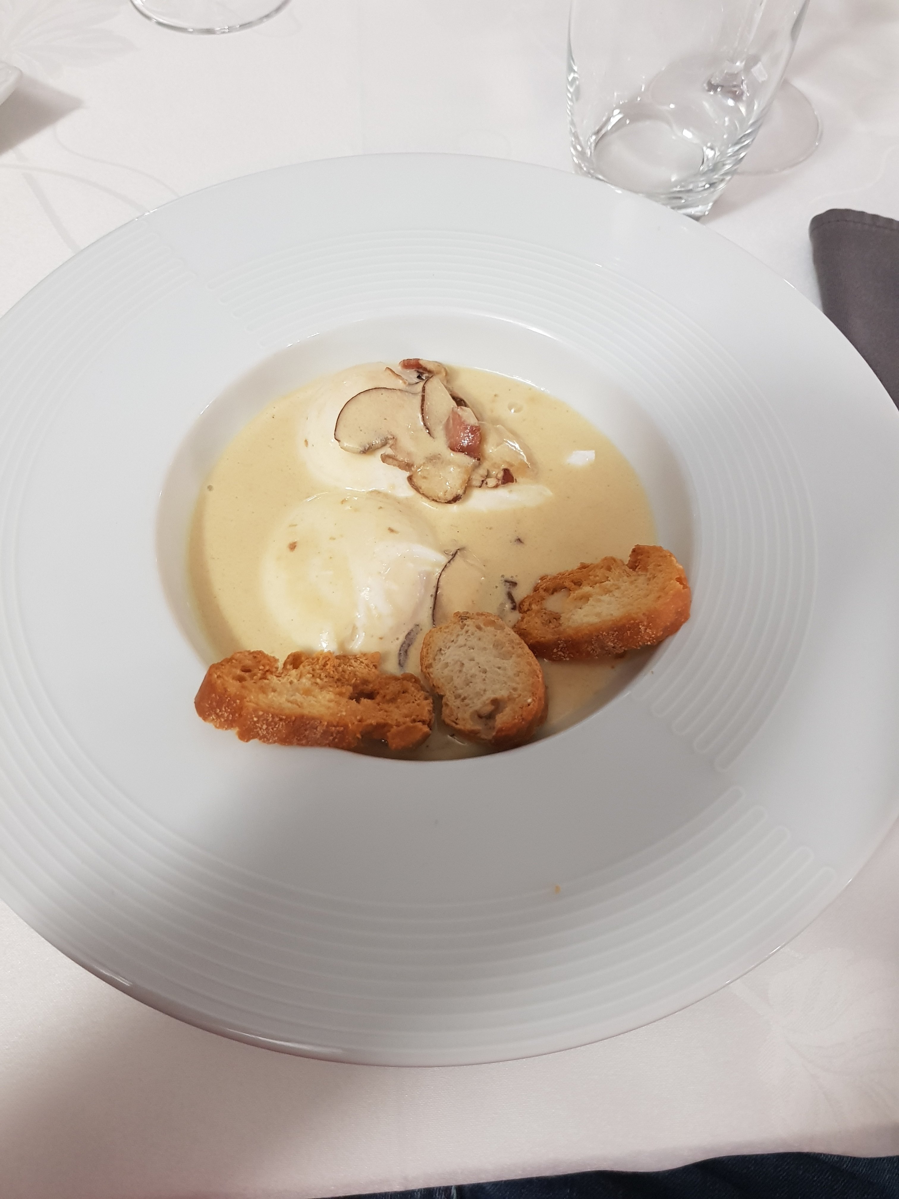 Auberge Du Camp Romain-餐饮