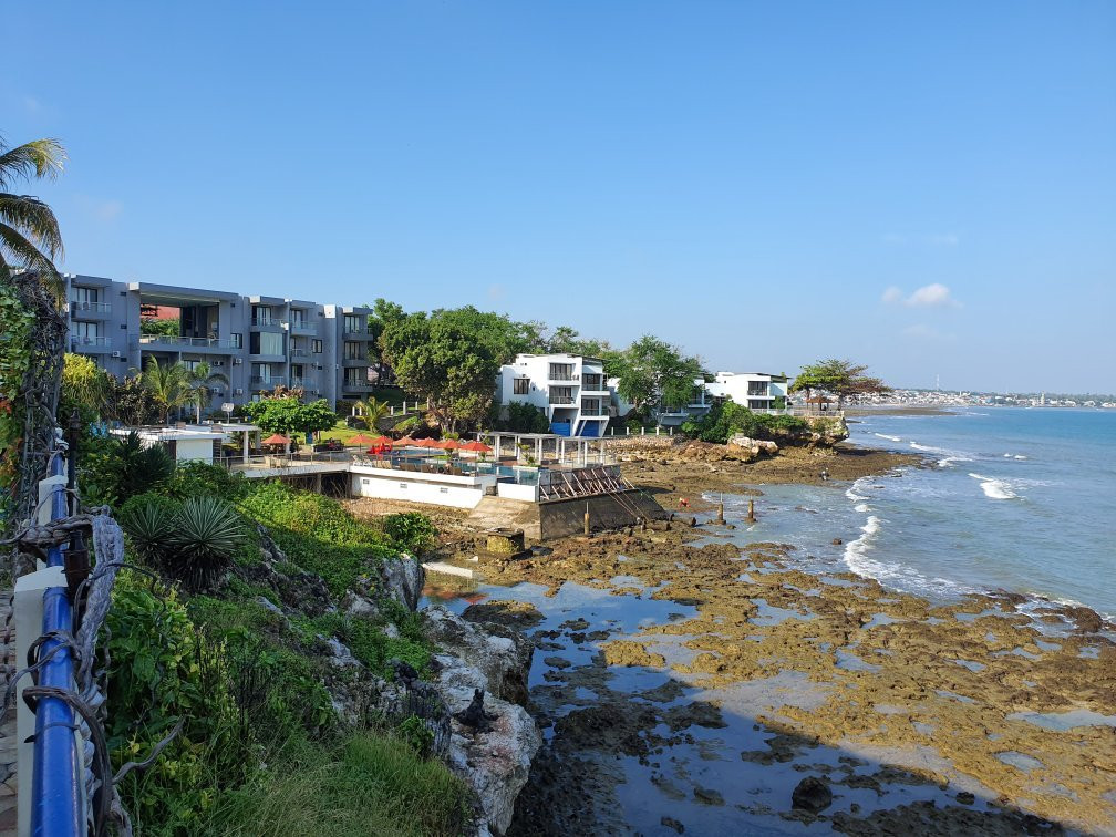 Tanjung Kodok Beach Resort主图
