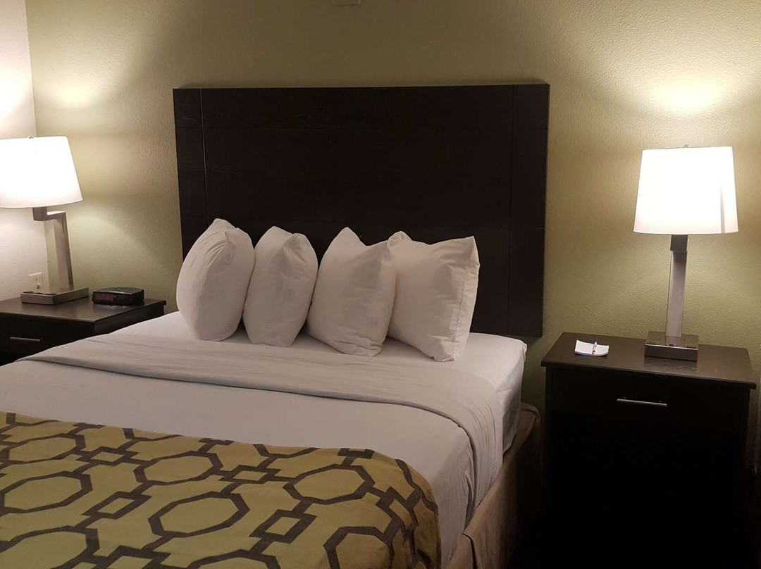 Baymont by Wyndham Farmington主图