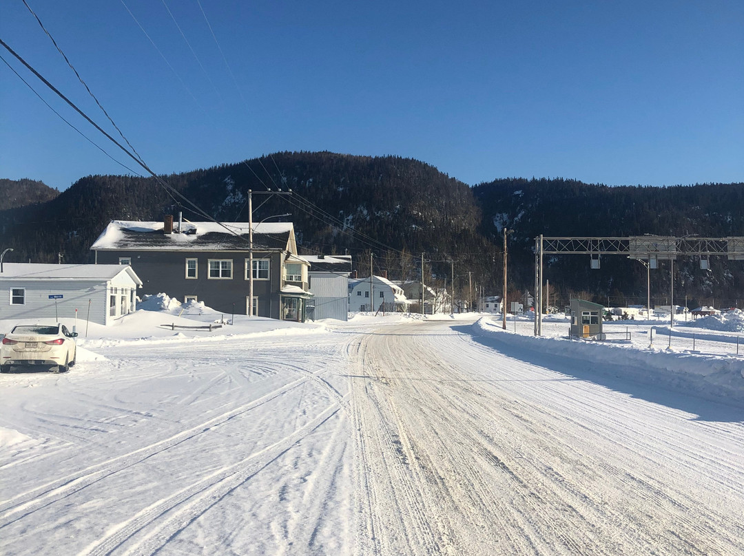Auberge Aux Mille Pêcher主图