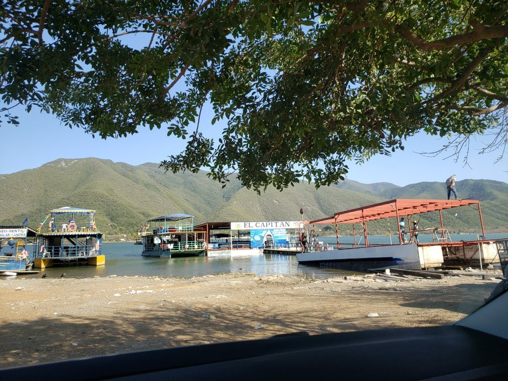 Presa La Boca-Santiago必去景点