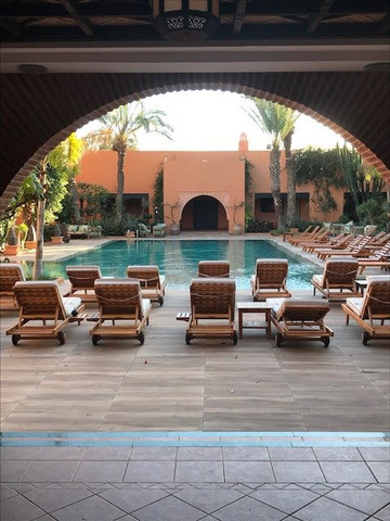 堤基达高尔夫宫殿酒店主图