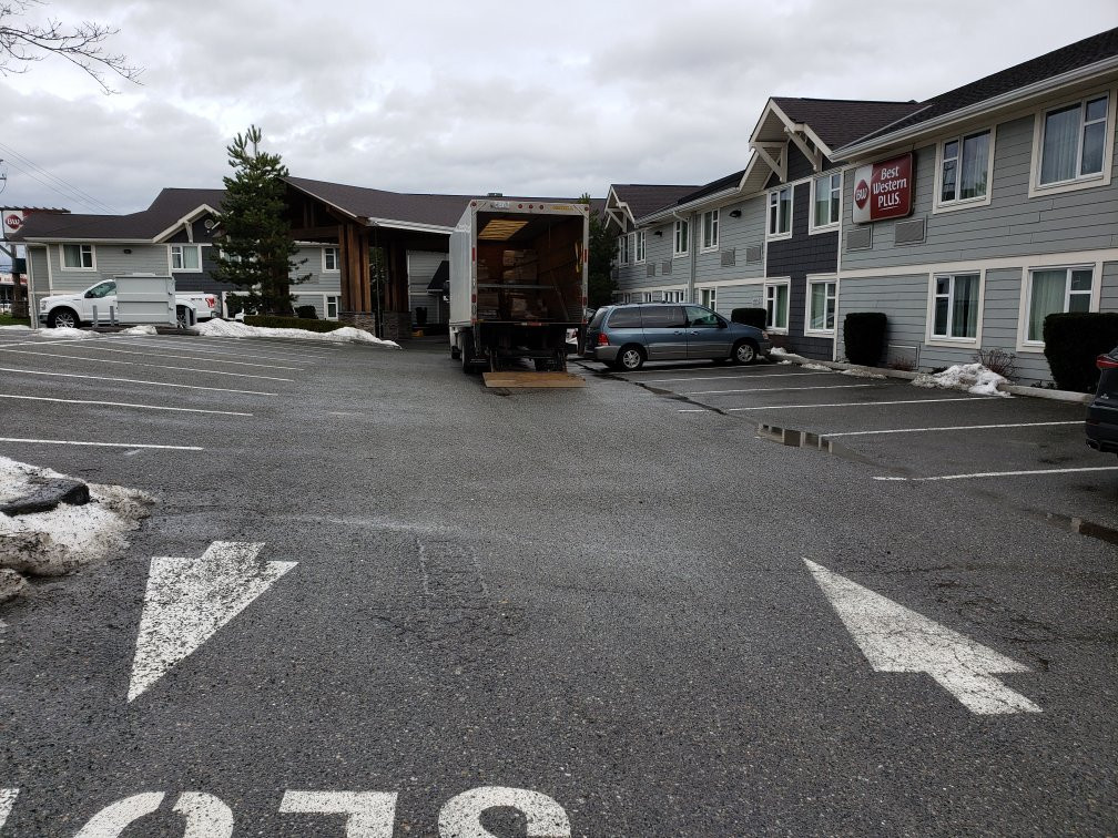 Best Western Plus Country Meadows Inn主图