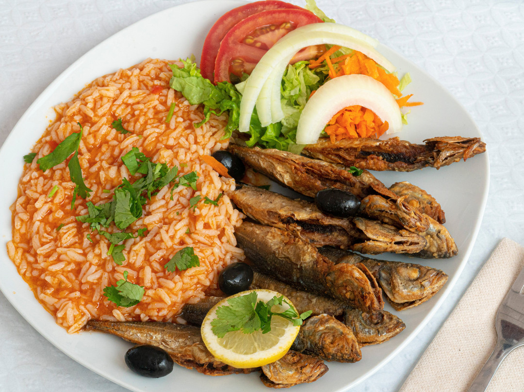 Sao Domingos de Rana餐馆和美食-Restaurante Bom Petisco