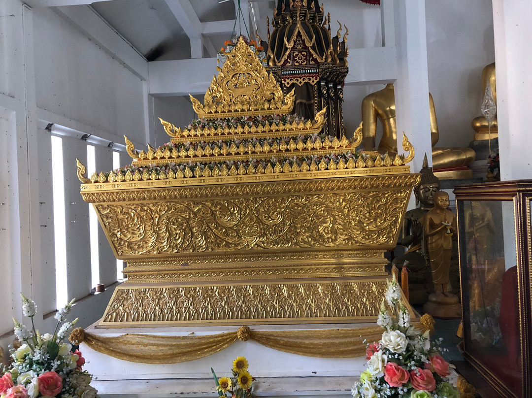 Wat Phra That Tin Tan Luang景点图片