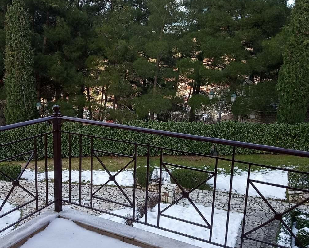 Nefeli Guesthouses主图