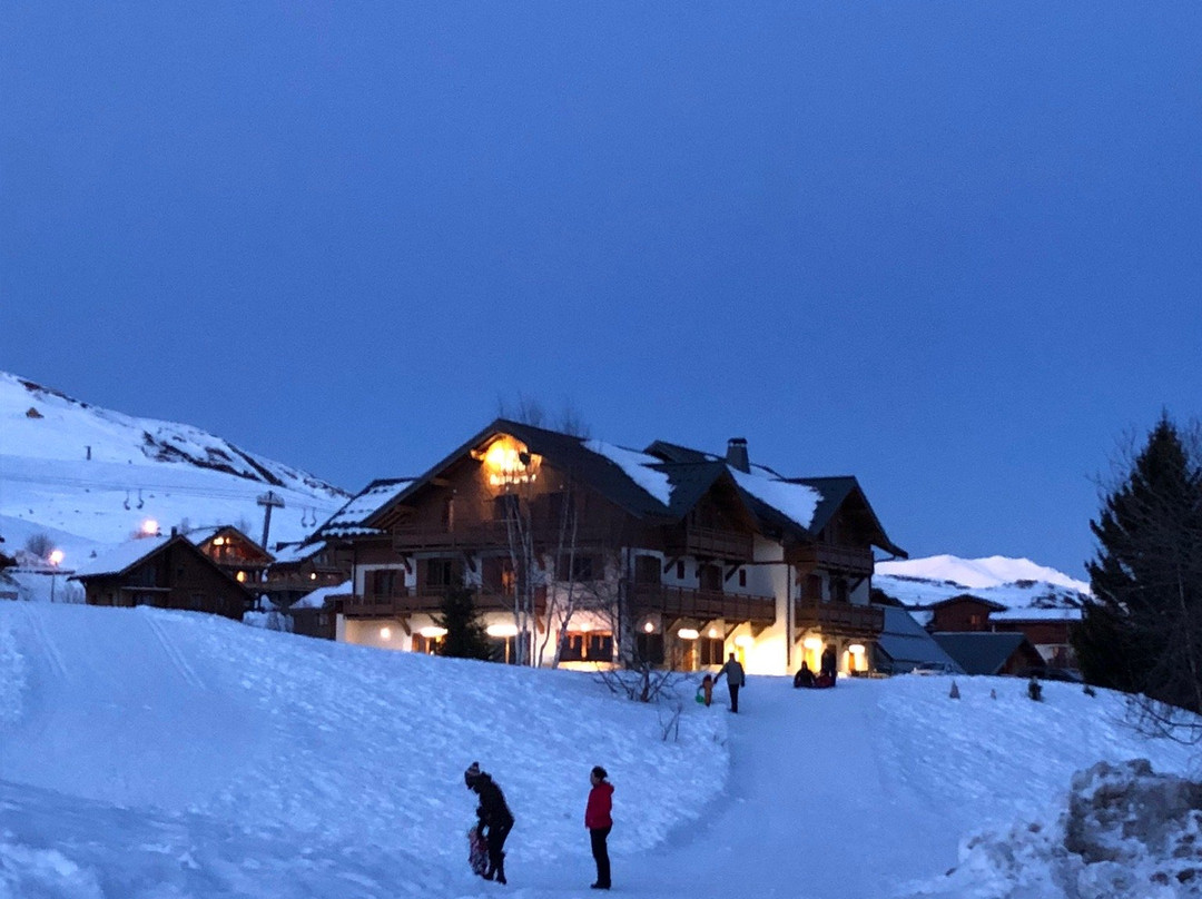 Hotel The Originals Le Beausoleil主图