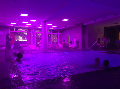 方程式普拉维塔 SPA 国际酒店主图