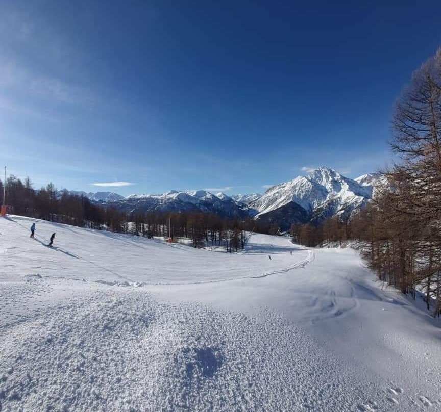 Ski and Snowboard School Cesana Sansicario-Cesana Torinese必去景点