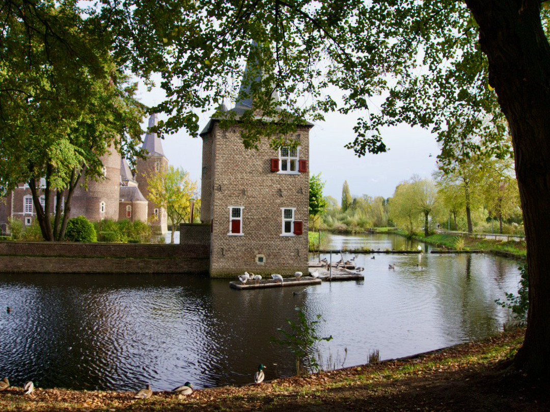 Hoensbroek Castle景点图片