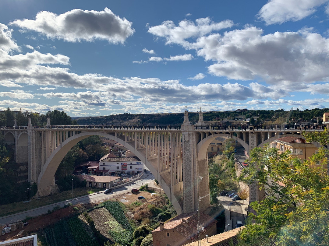 Viaducto Viejo o de Fernando Hue-特鲁埃尔必去景点