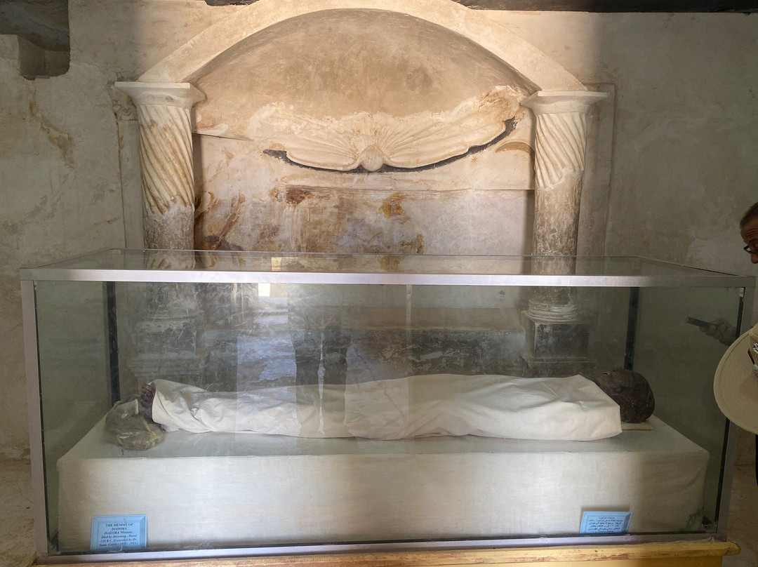 Tuna el-Gebel-Mallawi必去景点