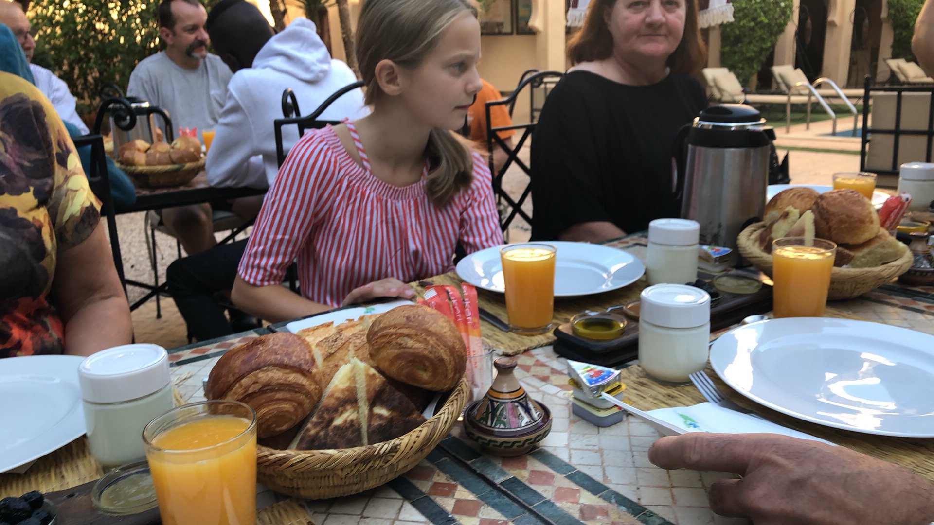 Riad Janoub-餐饮