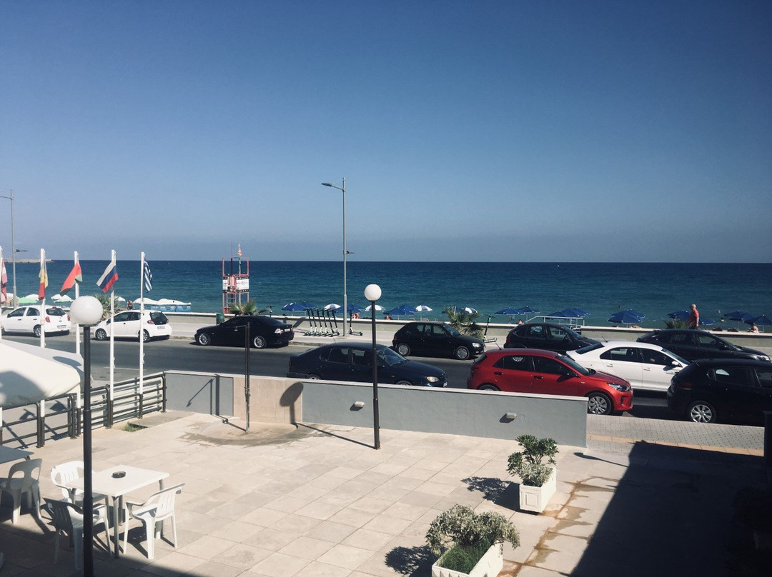 Zantina Beach Hotel主图