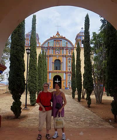Ocotlán de Morelos旅游景点-Santa Ana Zegache Church