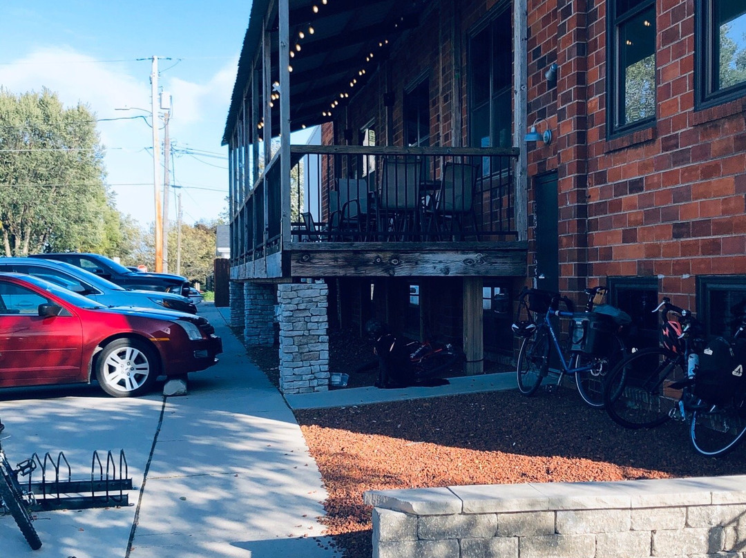 Reclaimed Rails Brewing Company-Bondurant必去景点