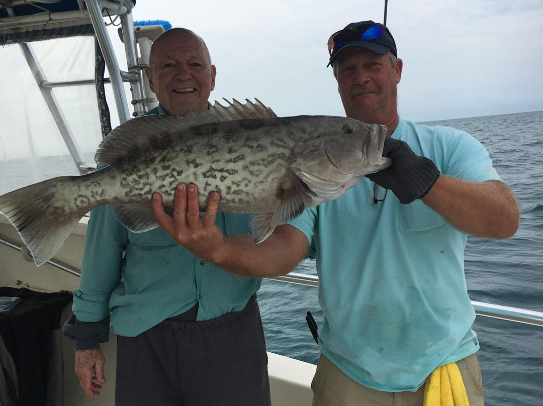 Reef Raider Fishing Charters-恩格尔伍德必去景点
