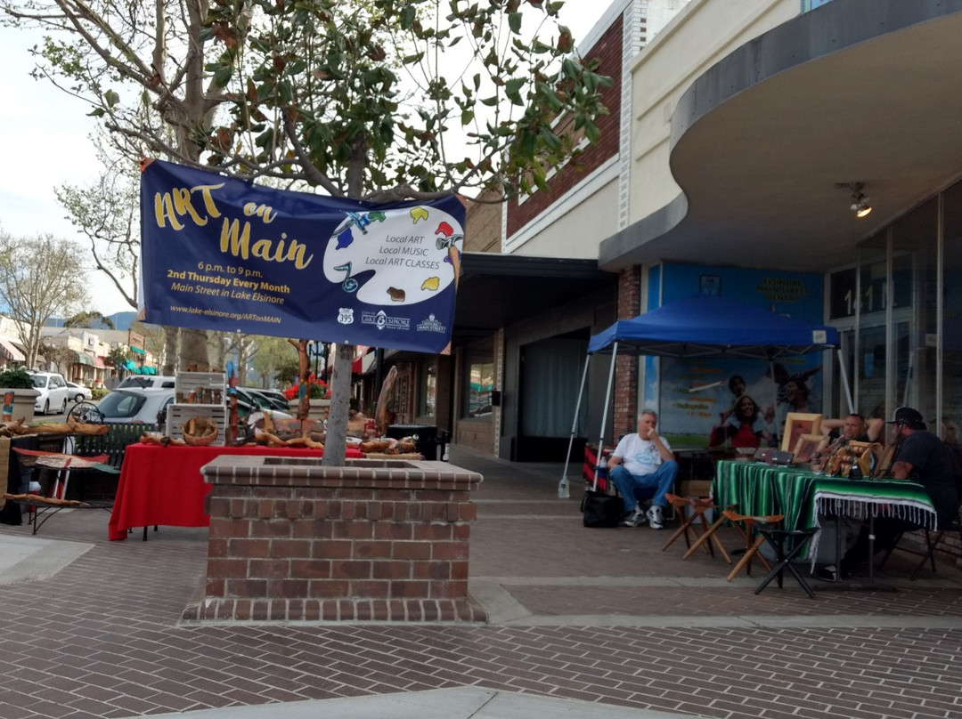Historic Downtown Lake Elsinore