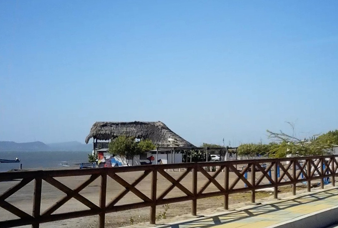 Juan de Acosta旅游景点-Puerto Velero