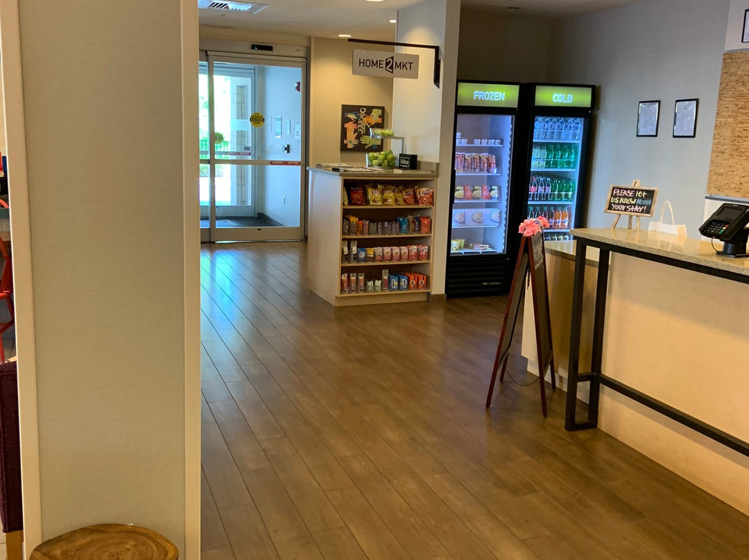 Home2 Suites By Hilton Greensboro Airport主图