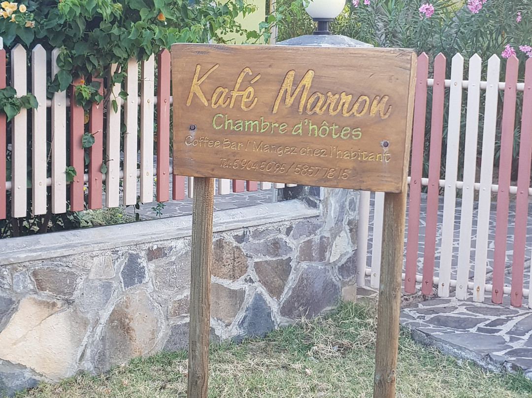 卡费马洛酒店主图