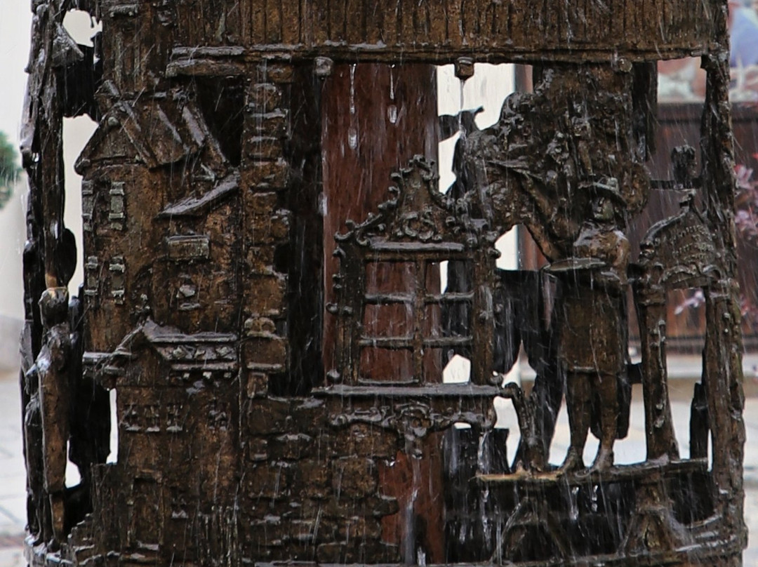 Bronze Brunnen-奥伯阿默高必去景点