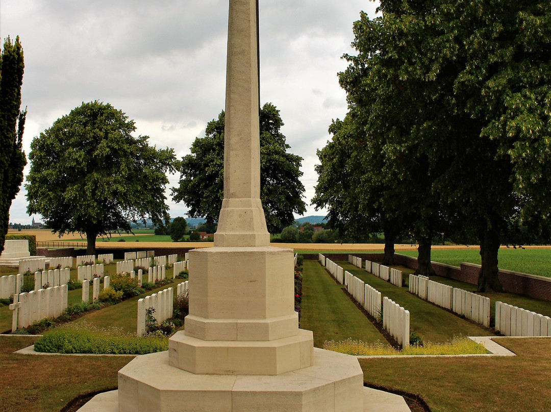 La Kreule Military Cemetery景点图片