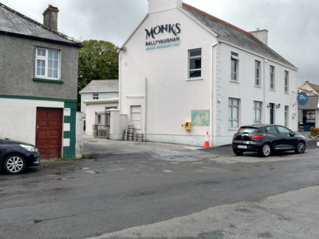 The Wild Atlantic Lodge主图