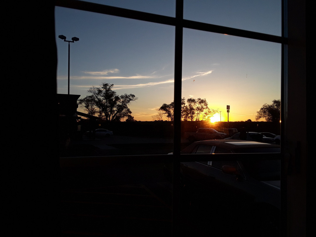 FairBridge Inn & Suites Miles City主图