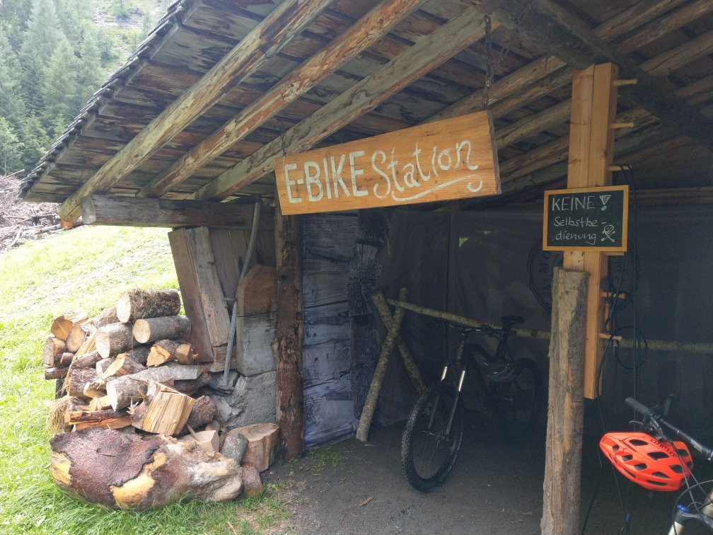 St. Martin im Calfeisental主图