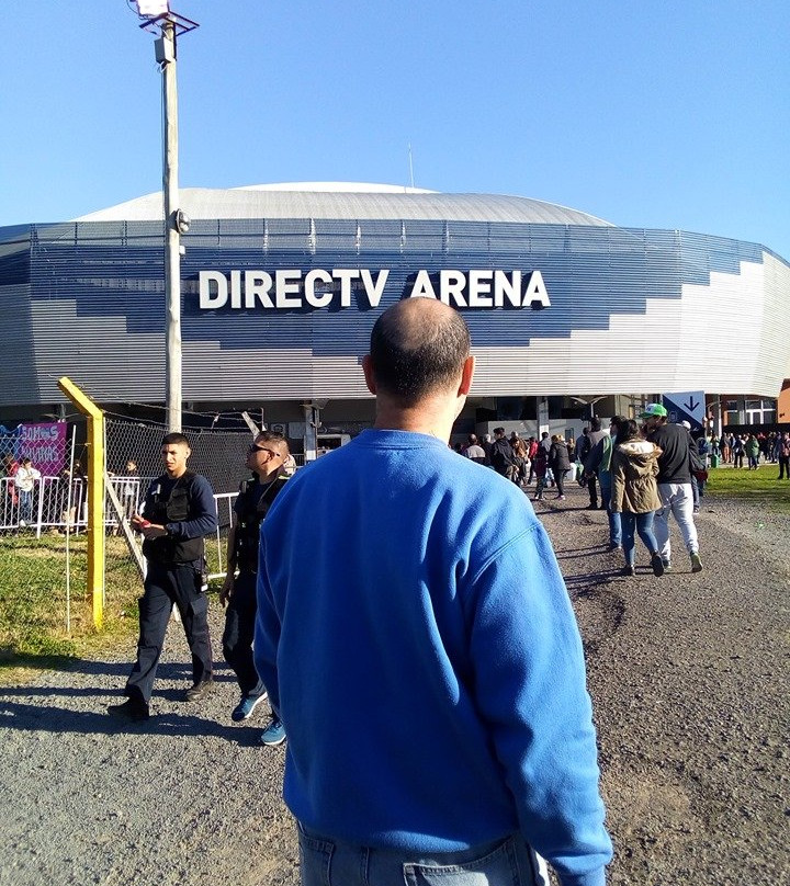 DirecTV Arena景点图片