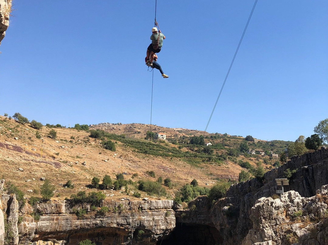 Baatara Gorge Waterfall-Tannourine必去景点