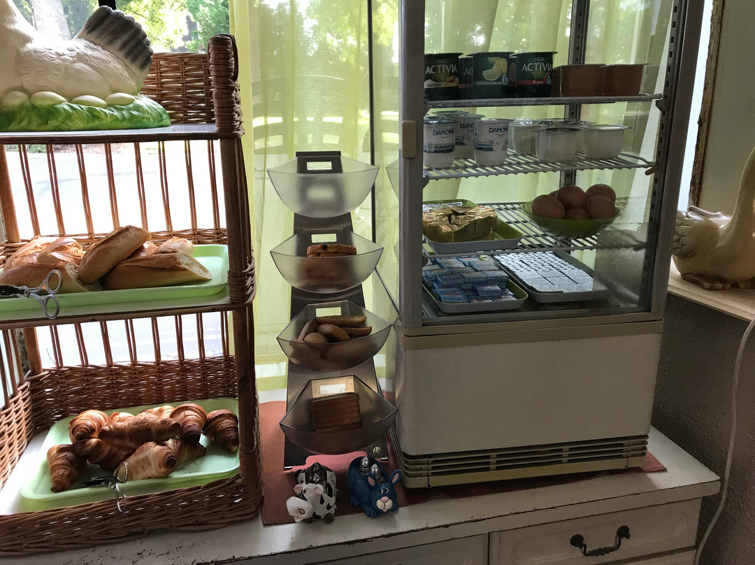 科洛池酒店主图