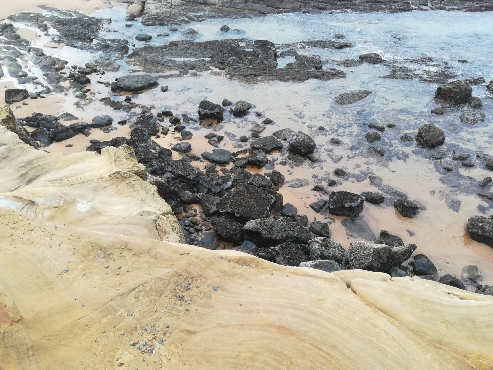 Thompson's Bay Beach景点图片