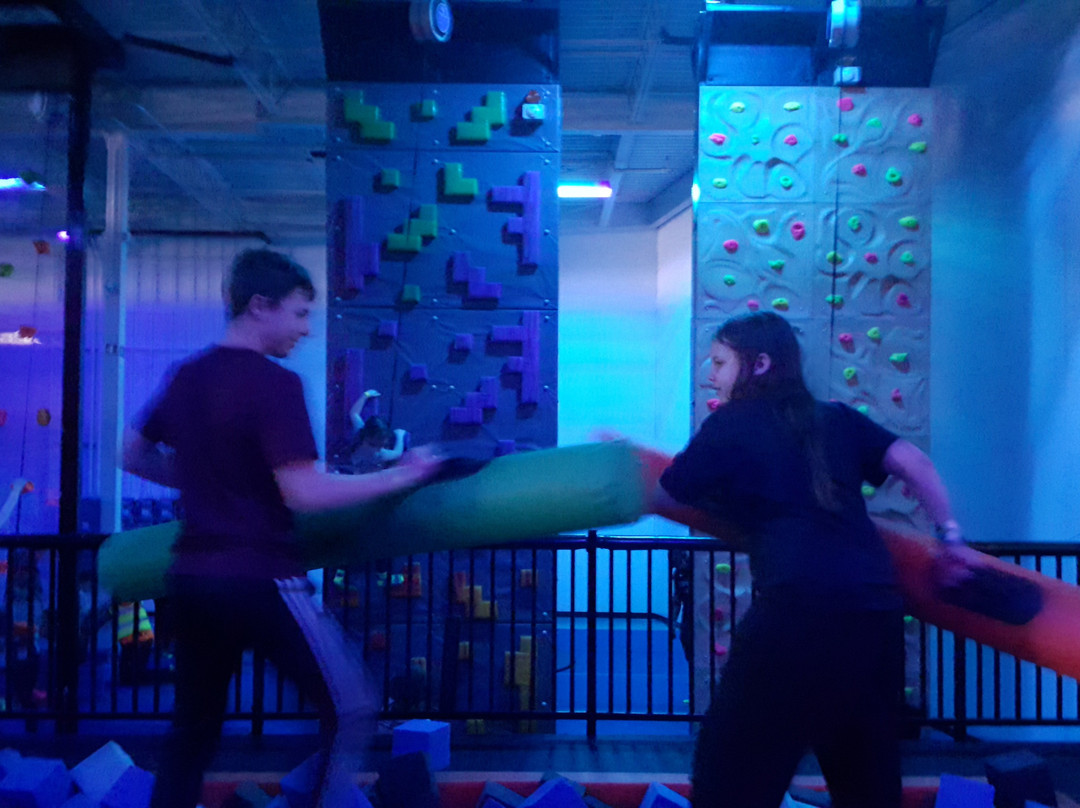Urban Air Trampoline and Adventure Park-Sudbury必去景点