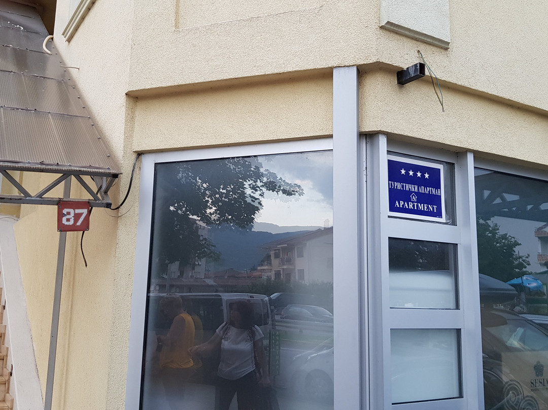 Villa Renessans主图