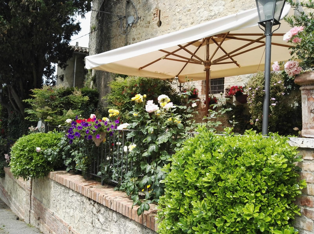 Torre Sangiovanni Albergo e Ristorante主图