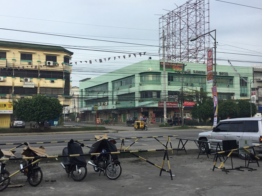 Ramona Plaza Hotel主图