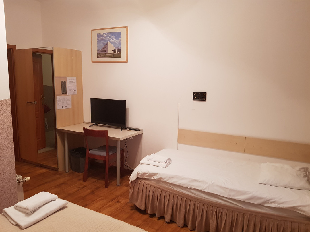 Hotel Nevada主图
